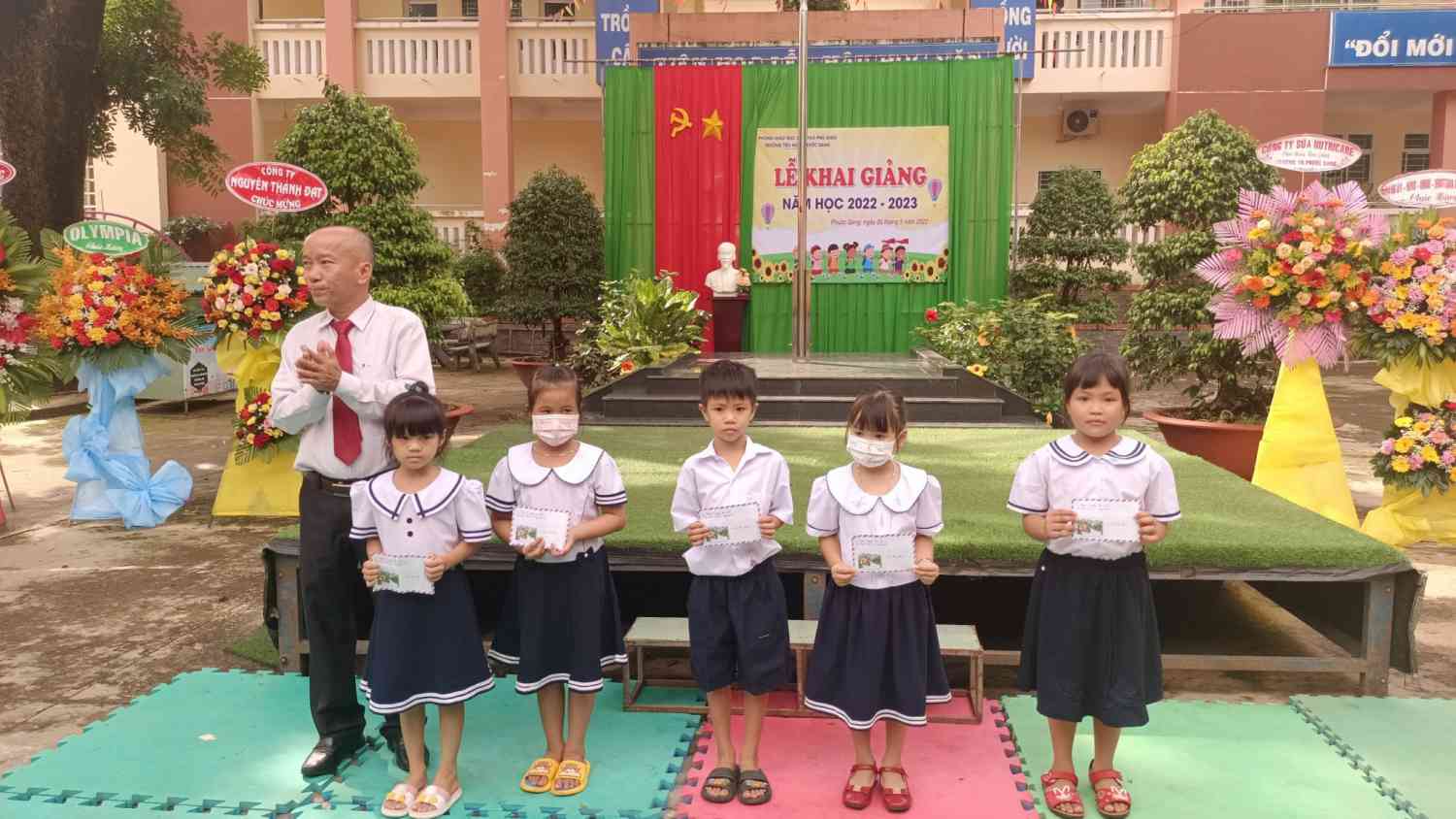 z3698213157177_3566c3ffb94b10059284689aa140a9d6