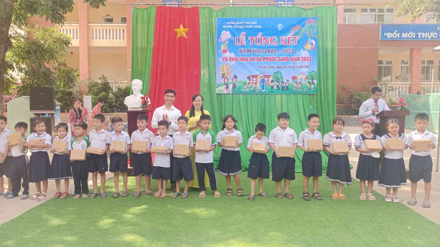 z4377724477886_a75146ffec7802022636f51be53cfa77