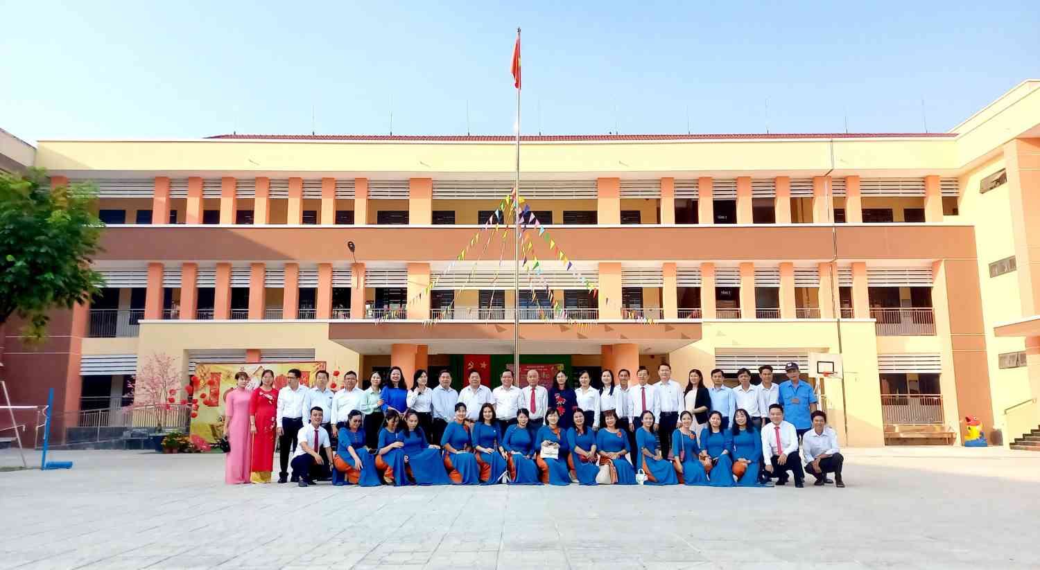 z5126691902563_e330286965cba06a8c175424442cd67d