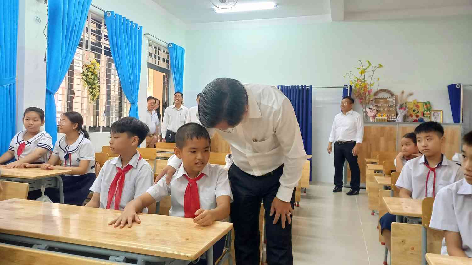 z5126691954240_794376f9ba8f3a90dfb709575b8b27b1