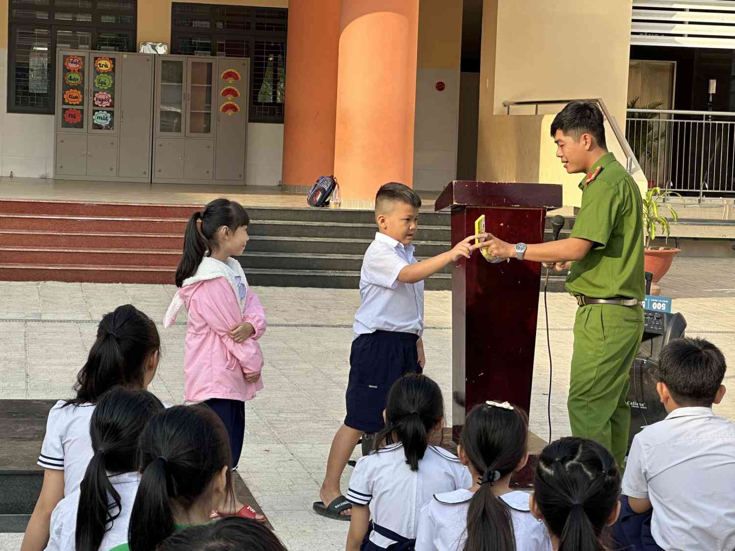 z5238290063226_2614d89c3979c1f17db6cf6a0d2a6e38