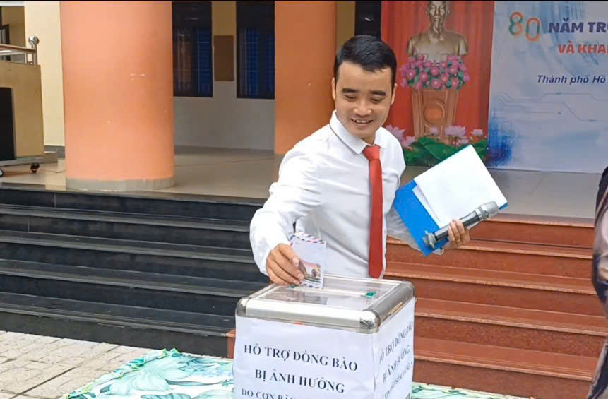 z6979602442314_6418b3f3304ec11ffd2539ebfcb1ccb1