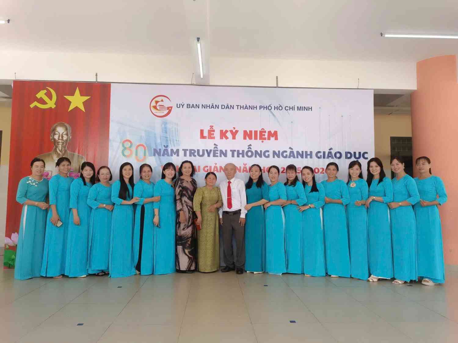 z6979602481704_cf0acad3424e10420e641137b1b1cdd2